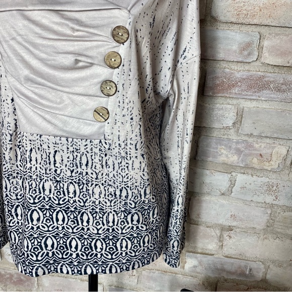 NWT Noracora Long Sleeve Pullover Top - Picture 4 of 8